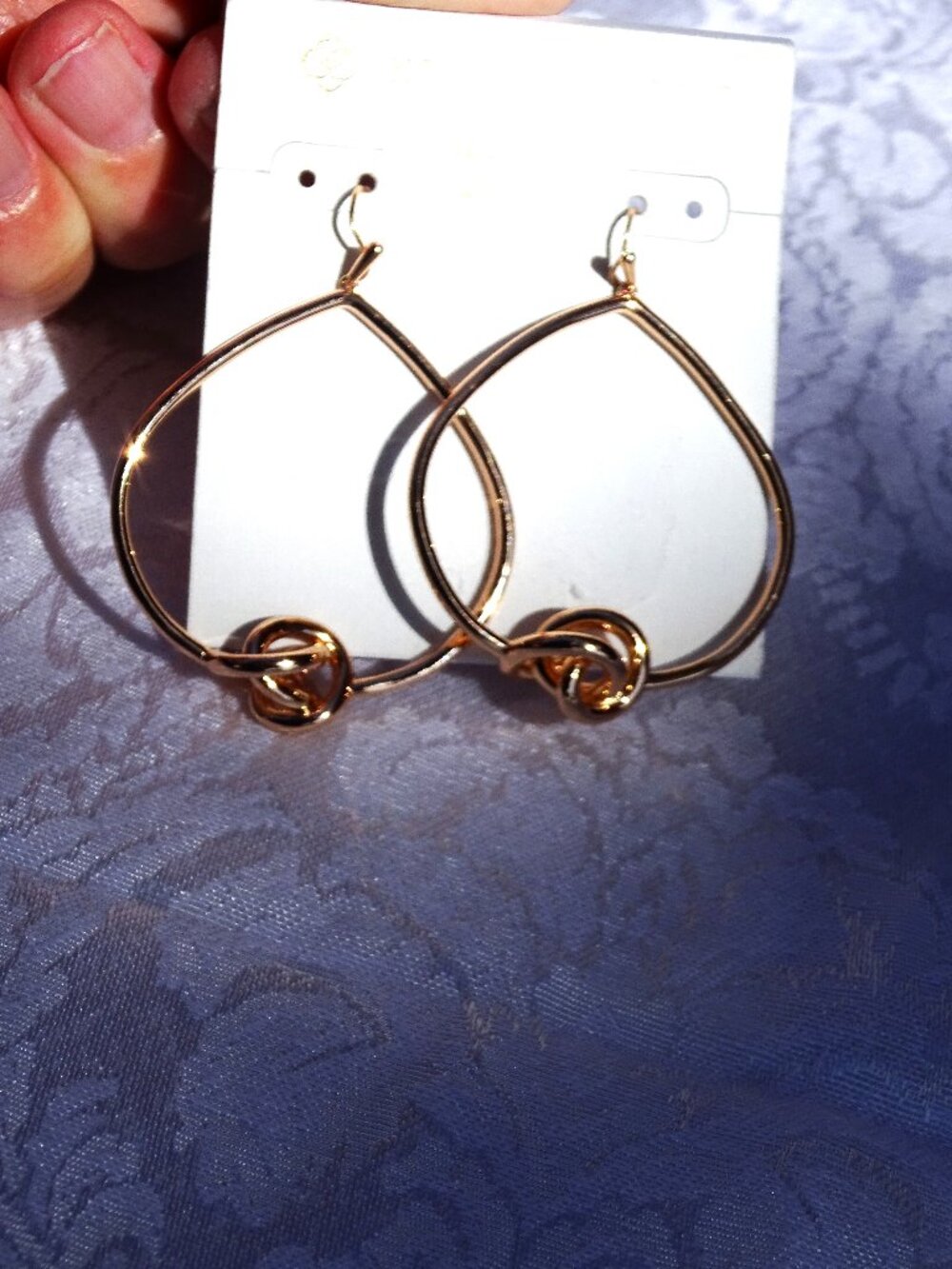 Kendra Scott Love Knot Hoop Earrings NWT